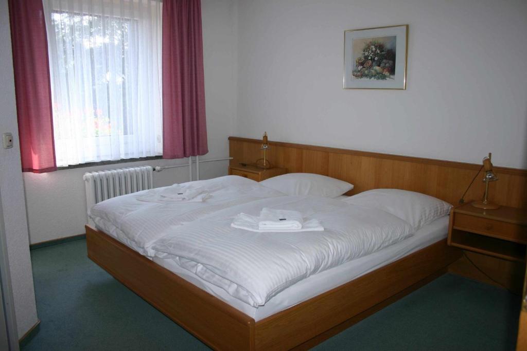 Hotel Zum Alten Brauhaus Обервиезентал Стая снимка