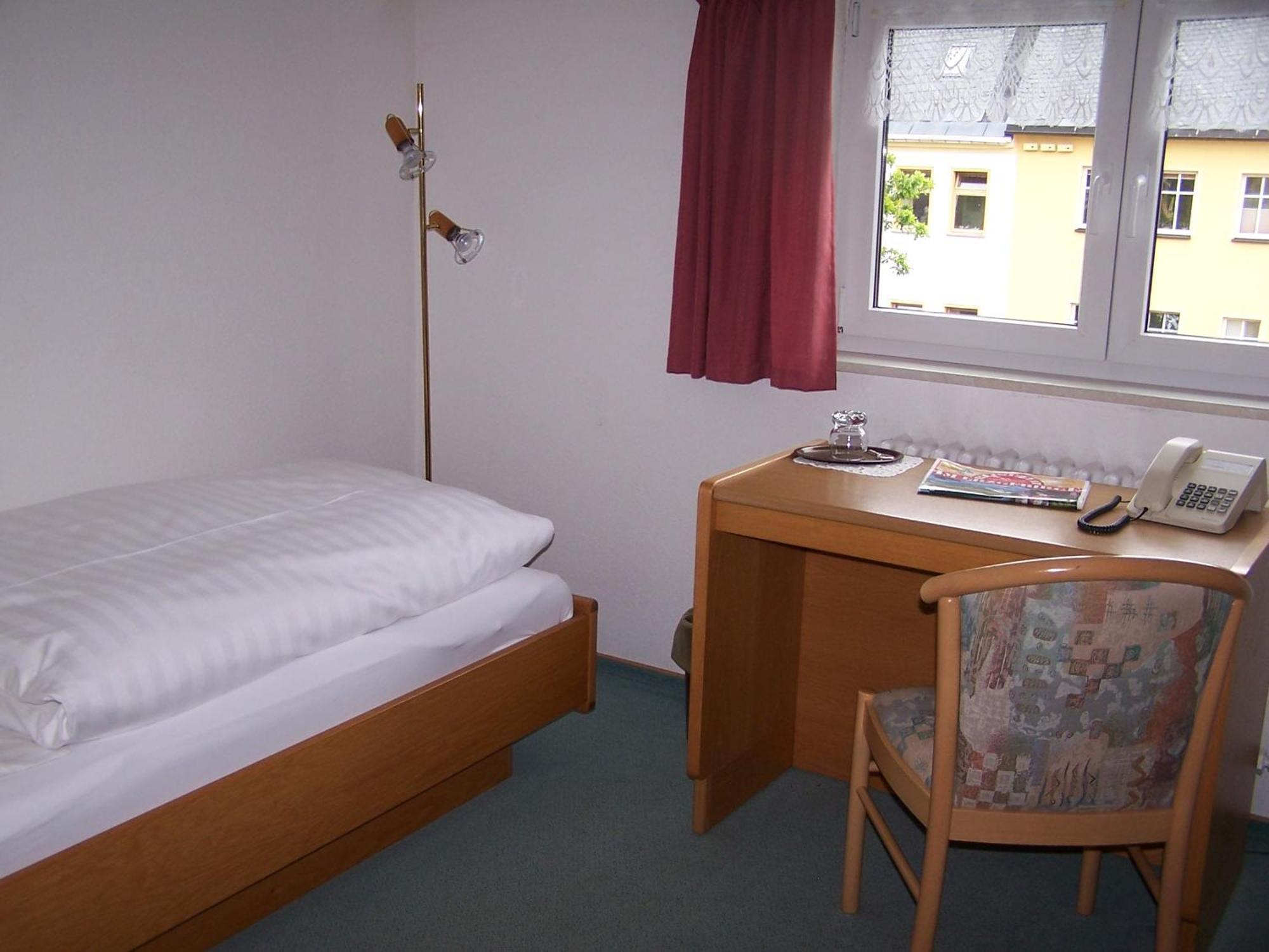 Hotel Zum Alten Brauhaus Обервиезентал Екстериор снимка